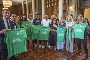 Conferencia de prensa por la 27ª edición de la carrera San Felipe y Santiago