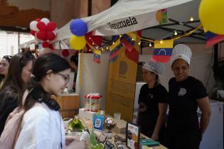 Feria Gastronómica en el marco del Mes de las Migraciones