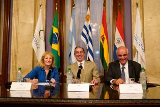 Firma de cesión de contrato con PARLASUR Firma de cesión de contrato con PARLASUR , 05 de diciembre de 2022