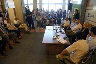Firma de convenio entre la Intendencia de Montevideo y la Universidad de la República en el PTI del Cerro Firma de convenio entre la Intendencia de Montevideo y la Universidad de la República en el PTI del Cerro