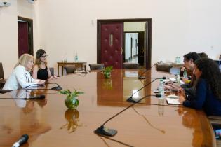 Reunión de la Intendenta Carolina Cosse con el director regional para América del Sur de la OIM, Marcelo Pisani Reunión de la Intendenta Carolina Cosse con el director regional para América del Sur de la OIM, Marcelo Pisani
