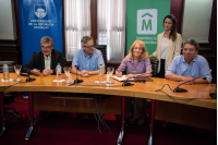 Firma de convenio para estudio de la estructura económica de Montevideo