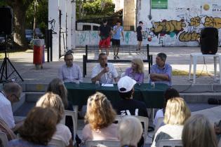 Firma de convenio de cooperación con la Comisión Pro Fomento de la zona del Parque Batlle y Ordoñez Firma de convenio de cooperación con la Comisión Pro Fomento de la zona del Parque Batlle y Ordoñez