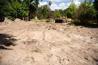 Obras en juegos infantiles delJardín Botánico Prof. Atilio Lombardo