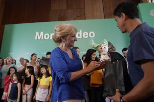 Entrega del sello «Montevideo más Verde» a Cooperativas ganadoras del llamado a proyectos ambientales Entrega del sello «Montevideo más Verde» a Cooperativas ganadoras del llamado a proyectos ambientales