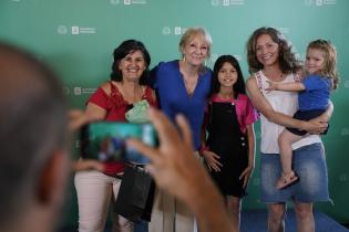 Entrega del sello «Montevideo más Verde» a Cooperativas ganadoras del llamado a proyectos ambientales Entrega del sello «Montevideo más Verde» a Cooperativas ganadoras del llamado a proyectos ambientales
