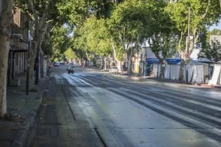 Operativo de limpieza en feria vía blanca de Reyes en la Avenida 8 de Octubre