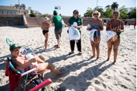 Intervención de limpieza en la playa Ramírez, 10 de enero de 2023