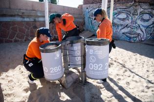 Intervención de limpieza en la playa Ramírez, 10 de enero de 2023