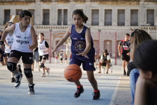 Partido Torneo Jr.NBA en la Plaza de Deportes Nº1