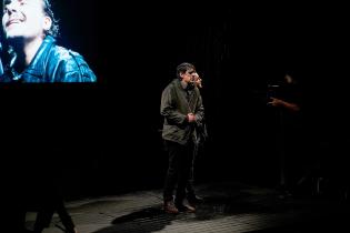 Función de Lluvia constante en la Sala Lazaroff, en el marco de Montevideo de las Artes Función de Lluvia constante en la Sala Lazaroff, en el marco de Montevideo de las Artes