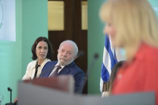 Entrega del sello Montevideo Más Verde al presidente de Brasil, Luiz Inácio Lula da Silva Entrega del sello Montevideo Más Verde al presidente de Brasil, Luiz Inácio Lula da Silva
