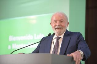 Entrega del sello Montevideo Más Verde al presidente de Brasil, Luiz Inácio Lula da Silva Entrega del sello Montevideo Más Verde al presidente de Brasil, Luiz Inácio Lula da Silva