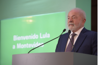  Entrega del sello Montevideo Más Verde al presidente de Brasil, Luiz Inácio Lula da Silva