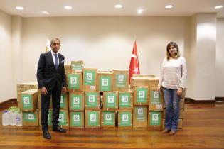 Entrega de donación humanitaria al gobierno de Turquía Entrega de donación humanitaria al gobierno de Turquía