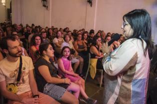 Gonzalo Deniz en el ciclo Late Ciudad Vieja