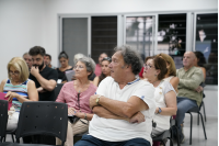 Reunión con vecinos, vecinas y concejales del Municipio C por el programa Montevideo se Ilumina
