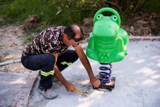Instalación de juegos accesibles en el Jardín Botánico, 02 de marzo de 2023