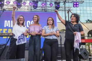 Juntada Feminista en la plaza Fabini en el marco del Día de la Mujer Juntada Feminista en la plaza Fabini en el marco del Día de la Mujer