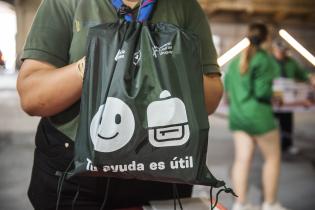 Jornada de clasificación y armado de kits escolares y liceales en el marco de la campaña «Tu ayuda es útil» Jornada de clasificación y armado de kits escolares y liceales en el marco de la campaña «Tu ayuda es útil»