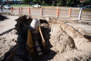 Obras de sustitución del colector perimetral al lago del Parque Rivera