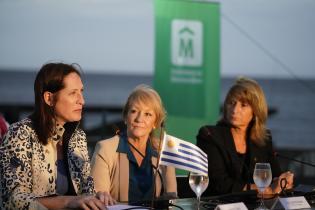 Firma de memorándum de acuerdo con la Embajada de EE.UU, para la recuperación del «Paseo verde de la rambla» Firma de memorándum de acuerdo con la Embajada de EE.UU, para la recuperación del «Paseo verde de la rambla»