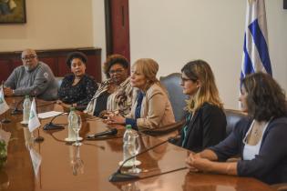 Firma de acuerdo entre la Intendencia de Montevideo y Mundo Afro Firma de acuerdo entre la Intendencia de Montevideo y Mundo Afro