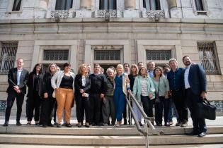 Presentación de escrito de la Intendenta Carolina Cosse al Senado de la República