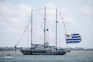 Ceremonia de zarpada del velero escuela «Capitán Miranda»