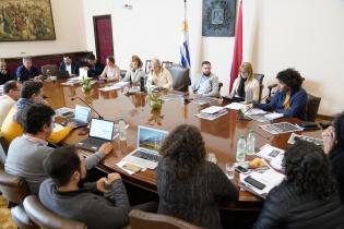Presentación de la Estrategia de Datos al gabinete Presentación de la Estrategia de Datos al gabinete