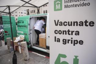 Lanzamiento de campaña de vacunación antigripal Lanzamiento de campaña de vacunación antigripal