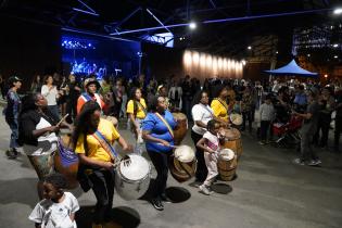Movidita, feria de emprendimientos, jornada de estampado y música en vivo Movidita, feria de emprendimientos, jornada de estampado y música en vivo