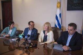 Rueda de prensa IM y UDELAR Rueda de prensa IM y UDELAR