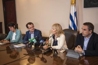 Rueda de prensa IM y UDELAR Rueda de prensa IM y UDELAR