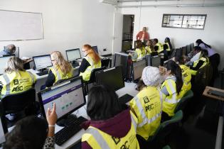 Instancia de formación del proyecto "Mujeres que reverdecen" Instancia de formación del proyecto "Mujeres que reverdecen"