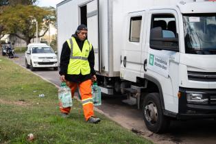 Reparto de agua a merenderos por crísis hídrica, 30 de mayo de 2023