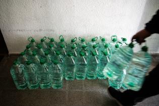 Reparto de agua a merenderos por crísis hídrica Reparto de agua a merenderos por crísis hídrica, 30 de mayo de 2023