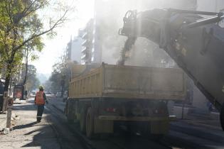Recapado asfáltico en la avenida 21 de setiembre Recapado asfáltico en la avenida 21 de setiembre