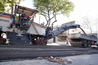 Recapado asfáltico en la avenida 21 de setiembre Recapado asfáltico en la avenida 21 de setiembre