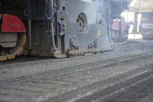Recapado asfáltico en la avenida 21 de setiembre Recapado asfáltico en la avenida 21 de setiembre
