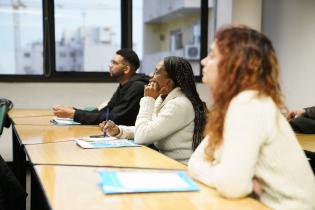 Inicio del curso de Anfitrionia Turística para el programa "Latido Afro"