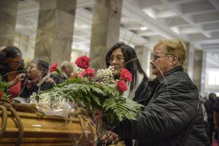 Velatorio de Mariano Arana en el atrio de la Intendencia de Montevideo