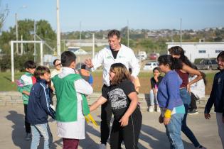 Encuentro de básquet de escuelas de Casavalle en el Centro Cívico Luisa Cuesta