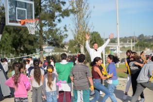 Encuentro de básquet de escuelas de Casavalle en el Centro Cívico Luisa Cuesta