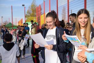 Encuentro de básquet de escuelas de Casavalle en el Centro Cívico Luisa Cuesta