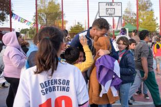 Encuentro de básquet de escuelas de Casavalle en el Centro Cívico Luisa Cuesta