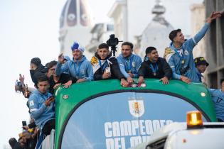 Llegada de la selección uruguaya de fútbol sub 20 ganadora de la Copa del Mundo