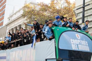 Llegada de la selección uruguaya de fútbol sub 20 ganadora de la Copa del Mundo