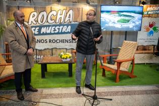 Inauguración de Rocha se muestra en el atrio de la Intendencia Inauguración de Rocha se muestra en el atrio de la Intendencia