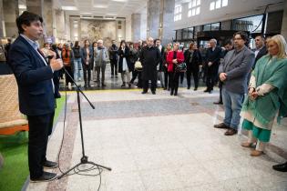 Inauguración de Rocha se muestra en el atrio de la Intendencia